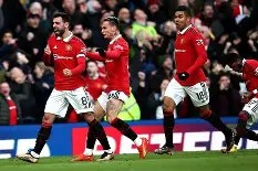 开元官方网站-包含今夜足总杯传出新动向，AC米兰豪取连胜，管理层表态：目标明确，更衣室氛围转暖的词条