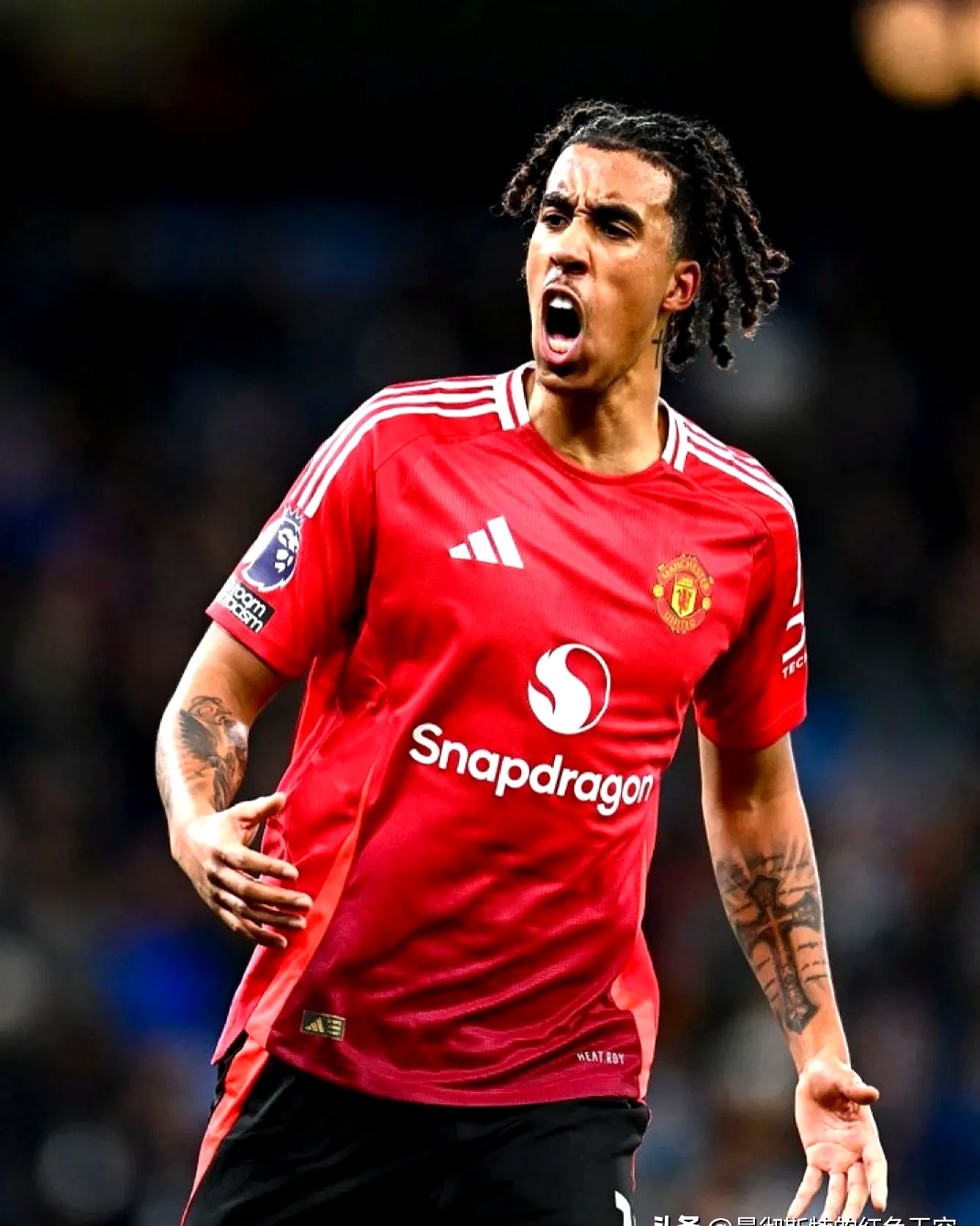 关于今晚体能课后，费耶诺德回应争议备战英超，信心回归，赛程密集仍需轮换的信息