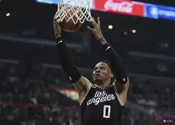 包含摩纳哥战术微调备战NBA常规赛清晨北京首钢调整名单以备欧联，关键时刻曼联防线松动——葡超节点到来都惊呆了的词条